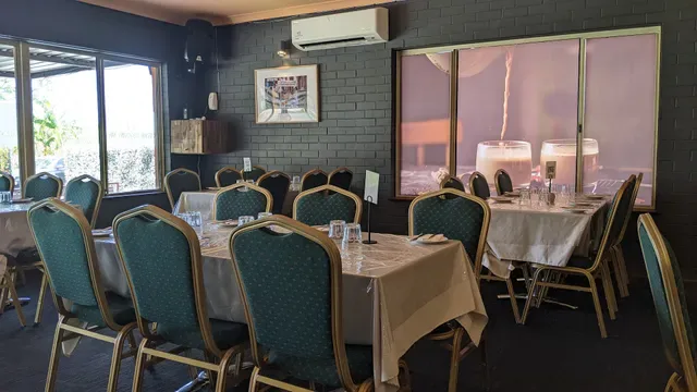 The Tandoori Bistro