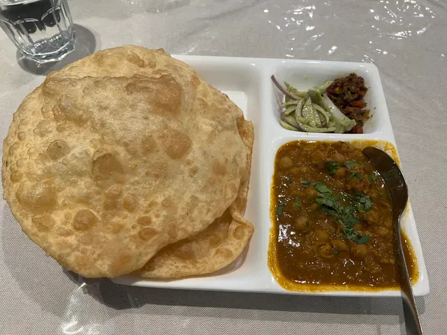 The Tandoori Bistro