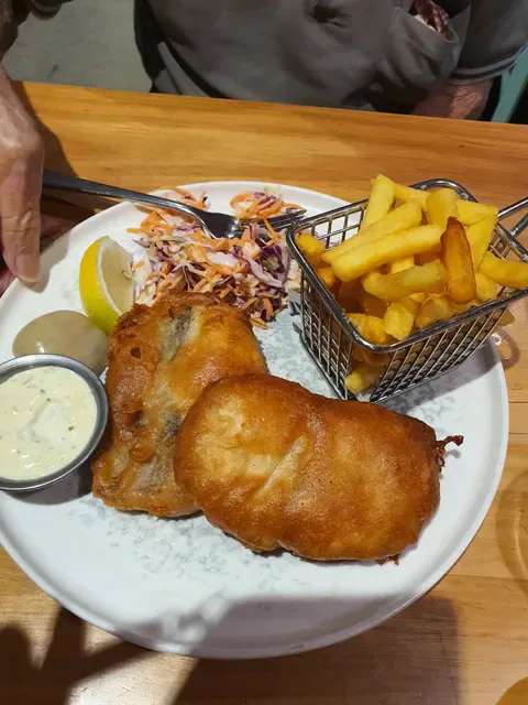 The Boat - Mindarie