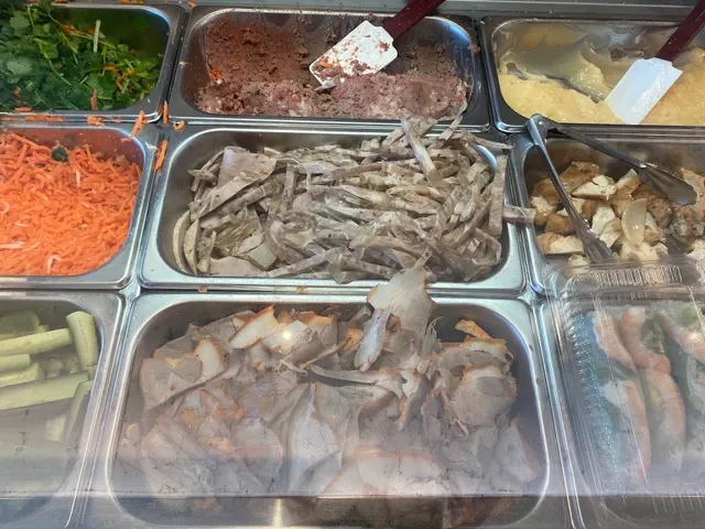 M Vietnamese Rolls