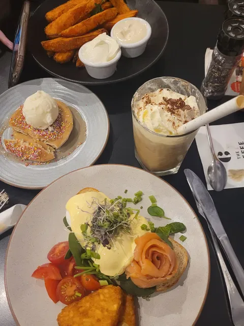 The Coffee Club Café - Mirrabooka