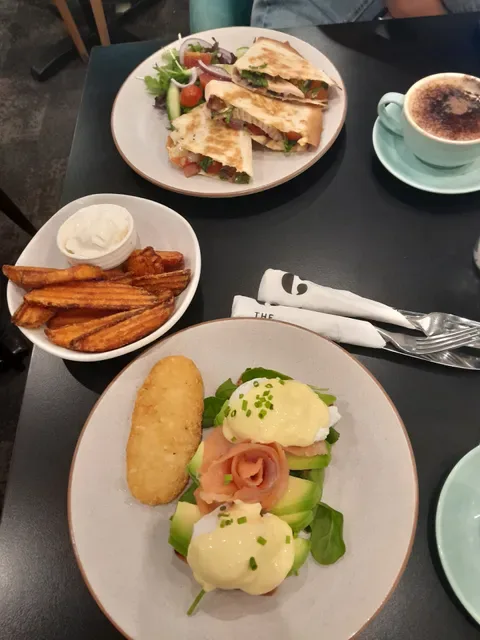 The Coffee Club Café - Mirrabooka