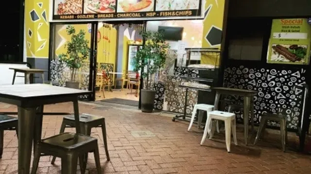 Aladdin's Pizza & Kebabs