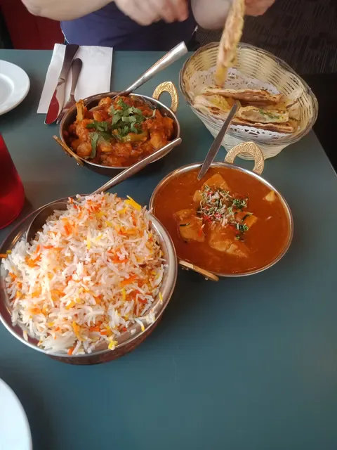 Lal Qila Restaurant