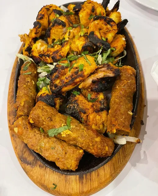Lal Qila Restaurant