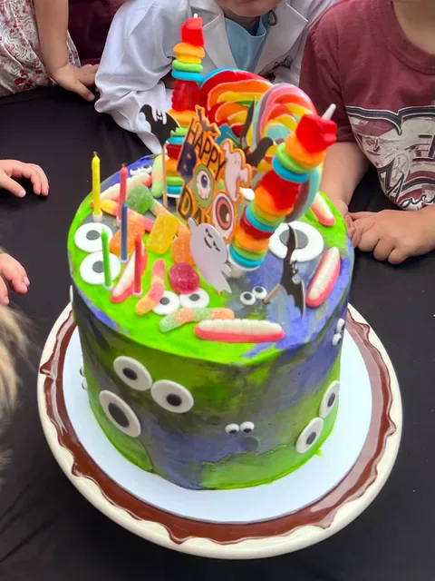 Sweet on Cupcakes
