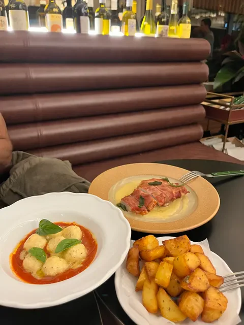 Bar Vino