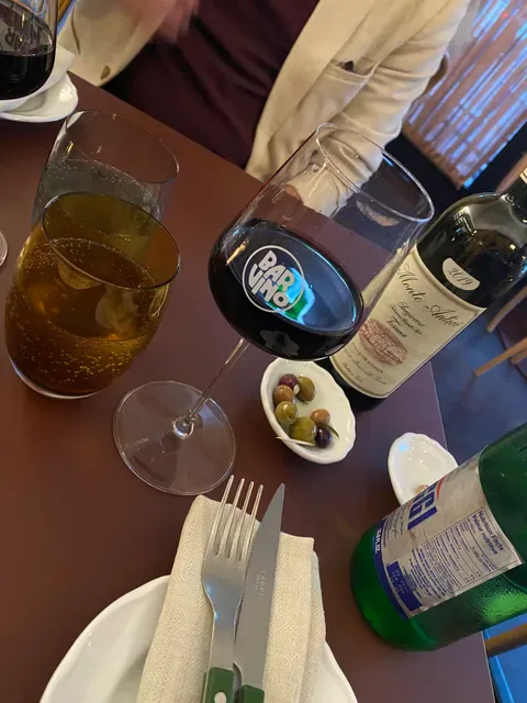 Bar Vino