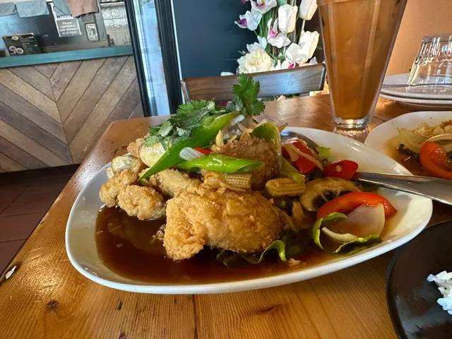 Longlae Thai Cuisine