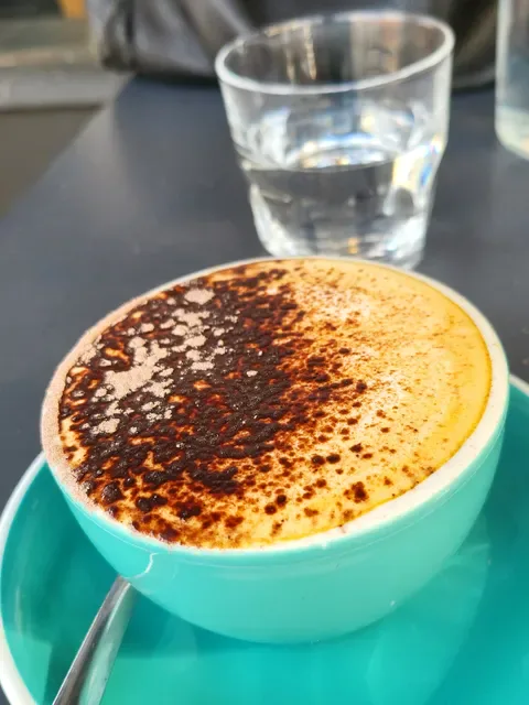 Secondeli Cafe