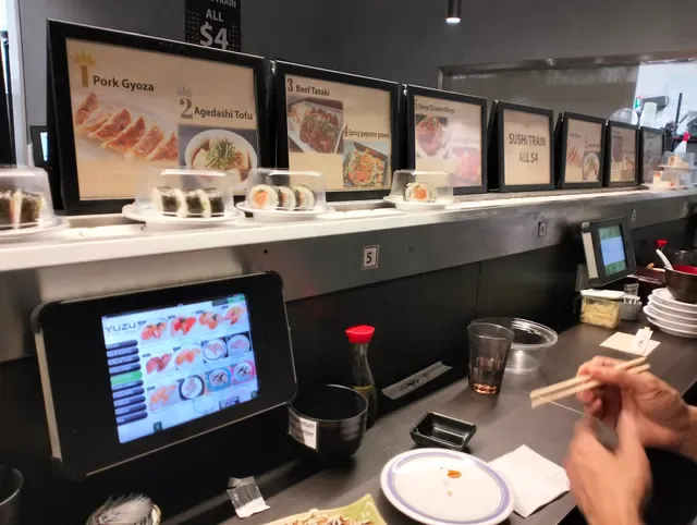 Yuzu Kaiten Sushi