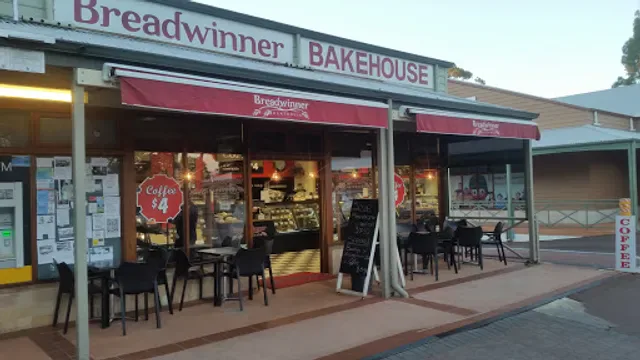 Eastern Hills Bakery And Cafe