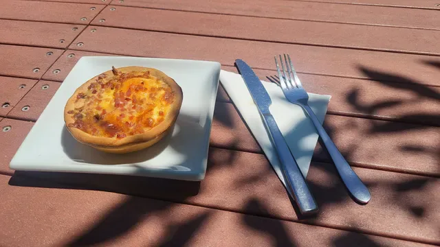 The Artisan Mundaring Bakery Cafe