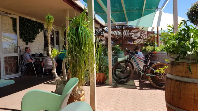 The Artisan Mundaring Bakery Cafe