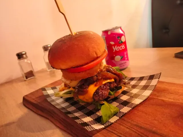 Burgermeister by Fusion