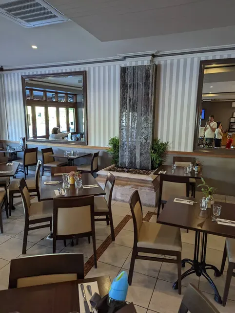 Tiamo Cafe