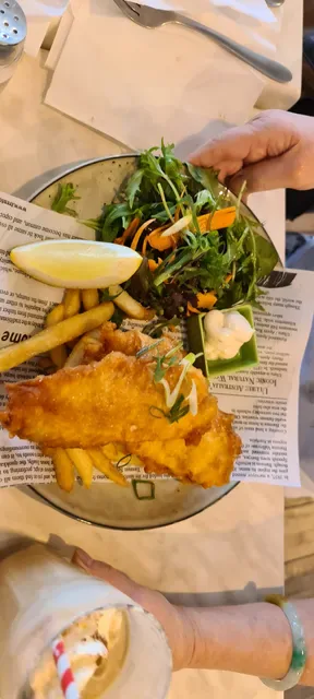 Beachpoint Cafe