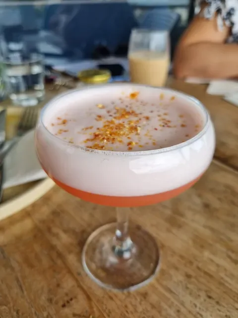 Bib and Tucker