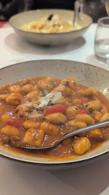 Cariola