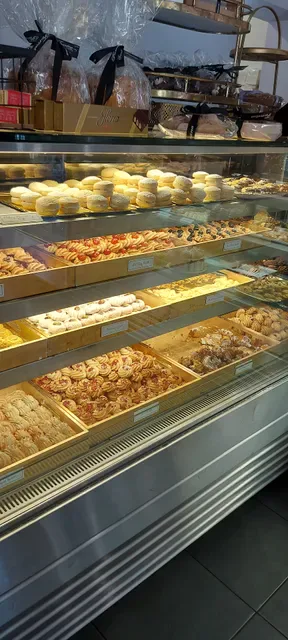 Fiorentina Patisserie & Cafe