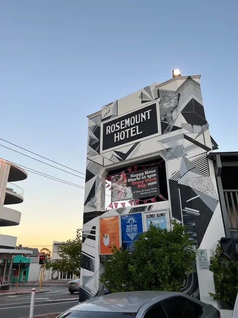 Rosemount Hotel