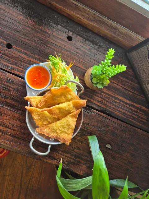 Sa-Lung Thai Cafe