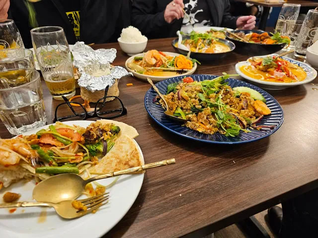 Saowanee's Place Thai Restaurant