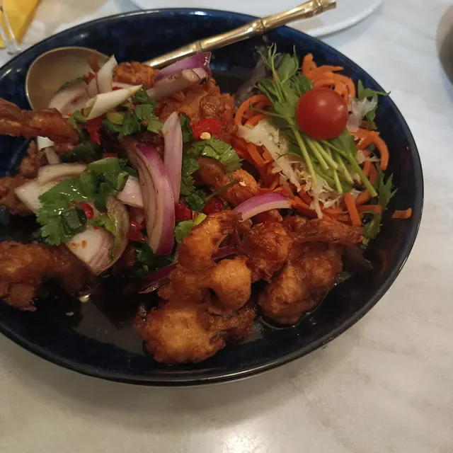 Saowanee's Place Thai Restaurant