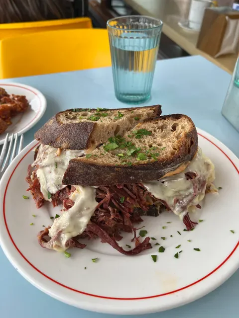 Satchmo Café