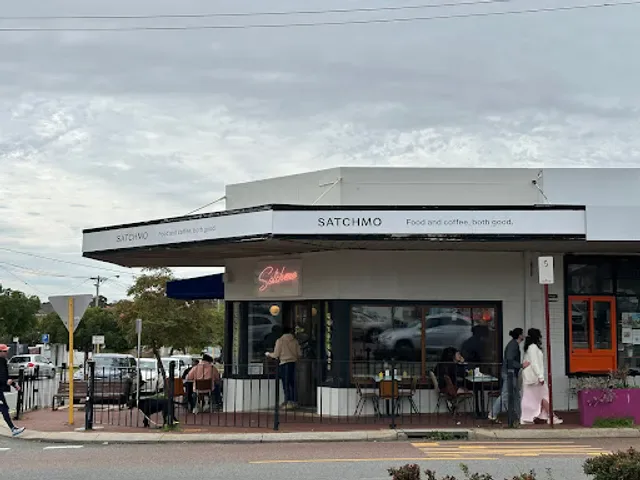 Satchmo Café
