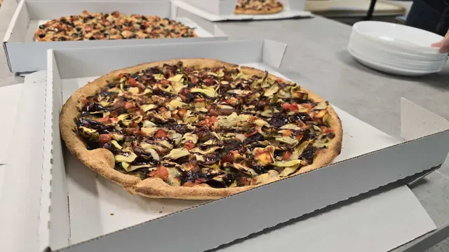 Stones Pizza