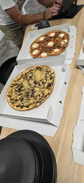 Stones Pizza