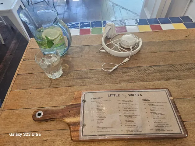 Little Willy's