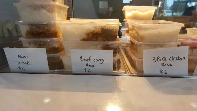 G'Fun Cafe - Famous Chicken Rice