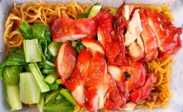G'Fun Cafe - Famous Chicken Rice