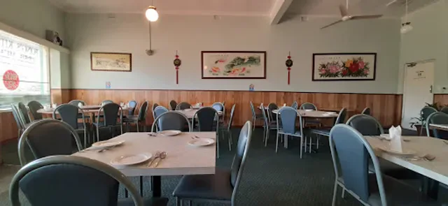 Fong's Kitchen Chinese Restaurant