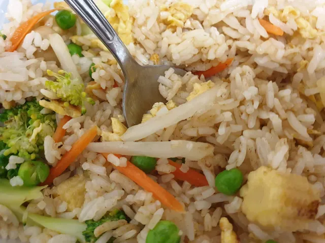 Fong's Kitchen Chinese Restaurant