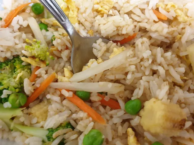 Fong's Kitchen Chinese Restaurant