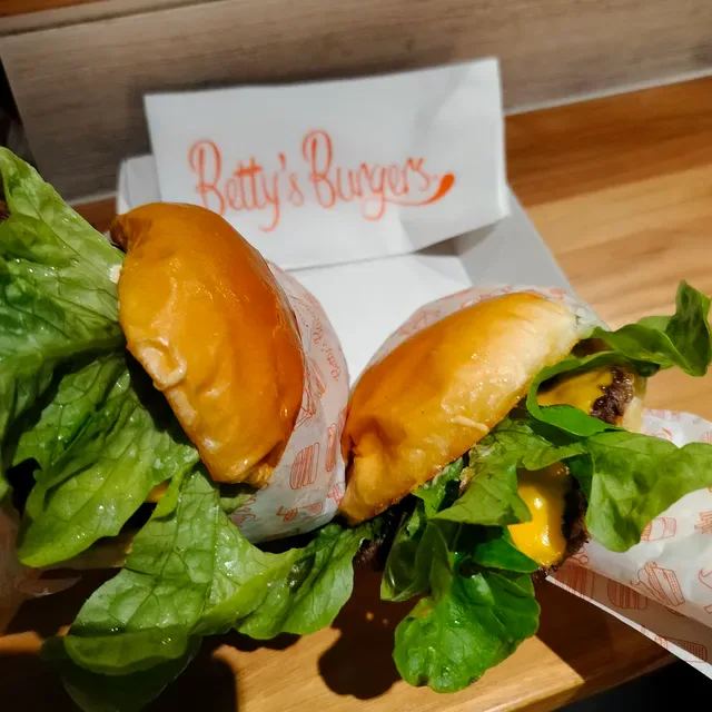Betty's Burgers