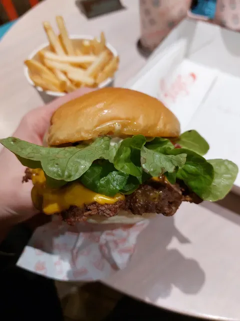 Betty's Burgers