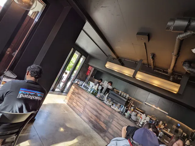 Cafe Leadman