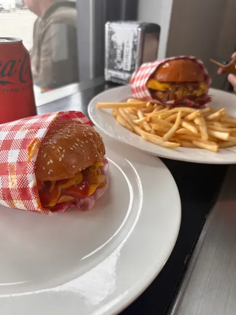 Compton Burgers