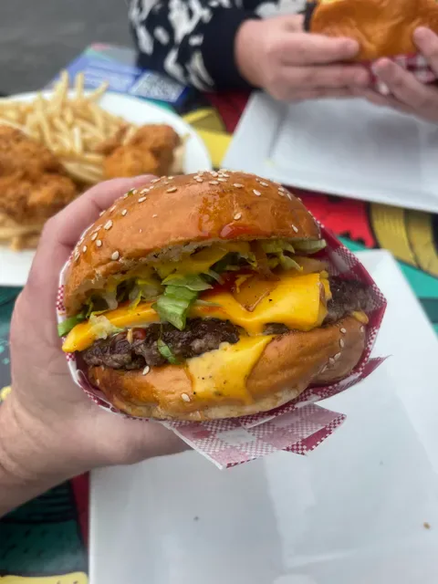 Compton Burgers