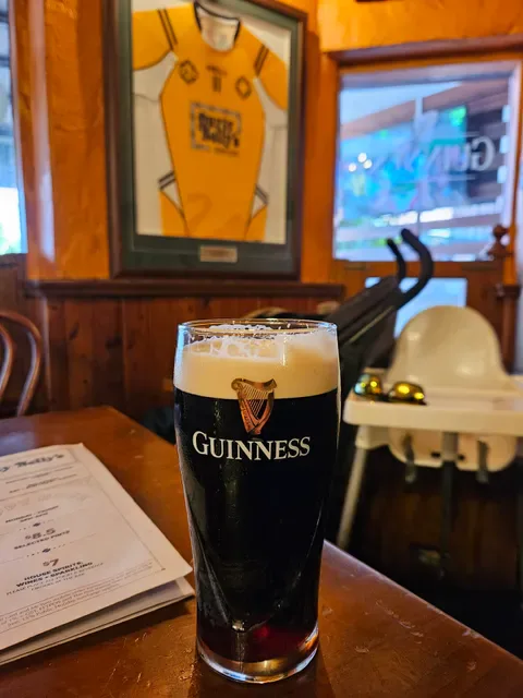 Durty Nelly's Irish Pub