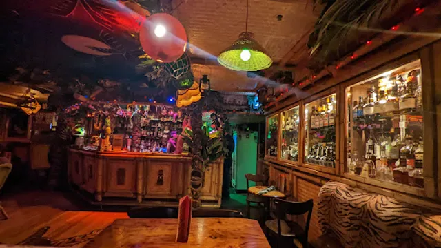 Hula Bula Bar