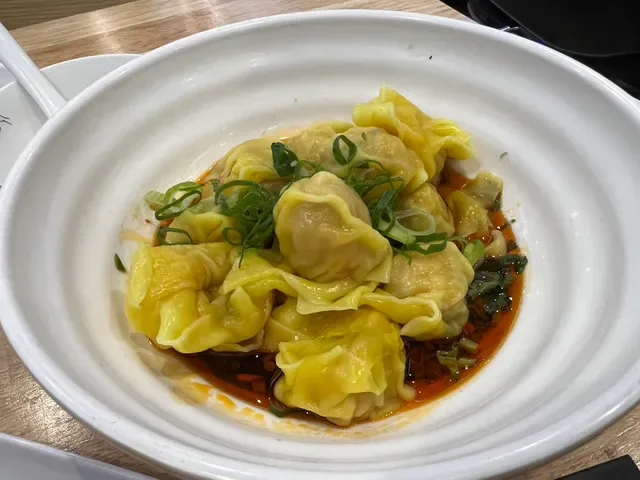 Juicy Bao Bao North Bridge 小笼煲北桥店