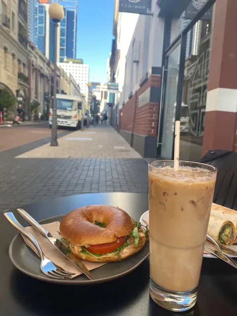 La Veen Coffee - King Street