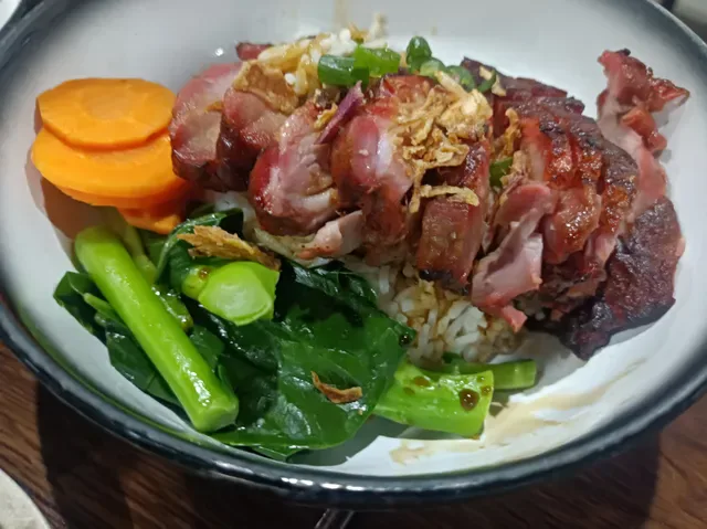 Lucky Cat Asian Kitchen