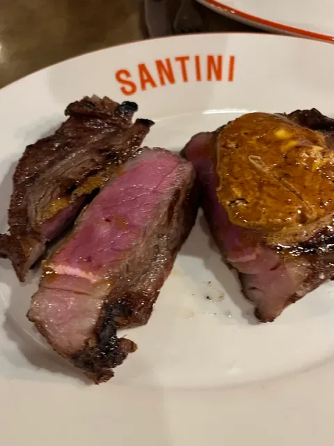 Santini Bar & Grill