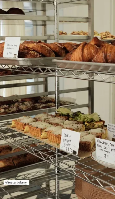 Teeter Bakery